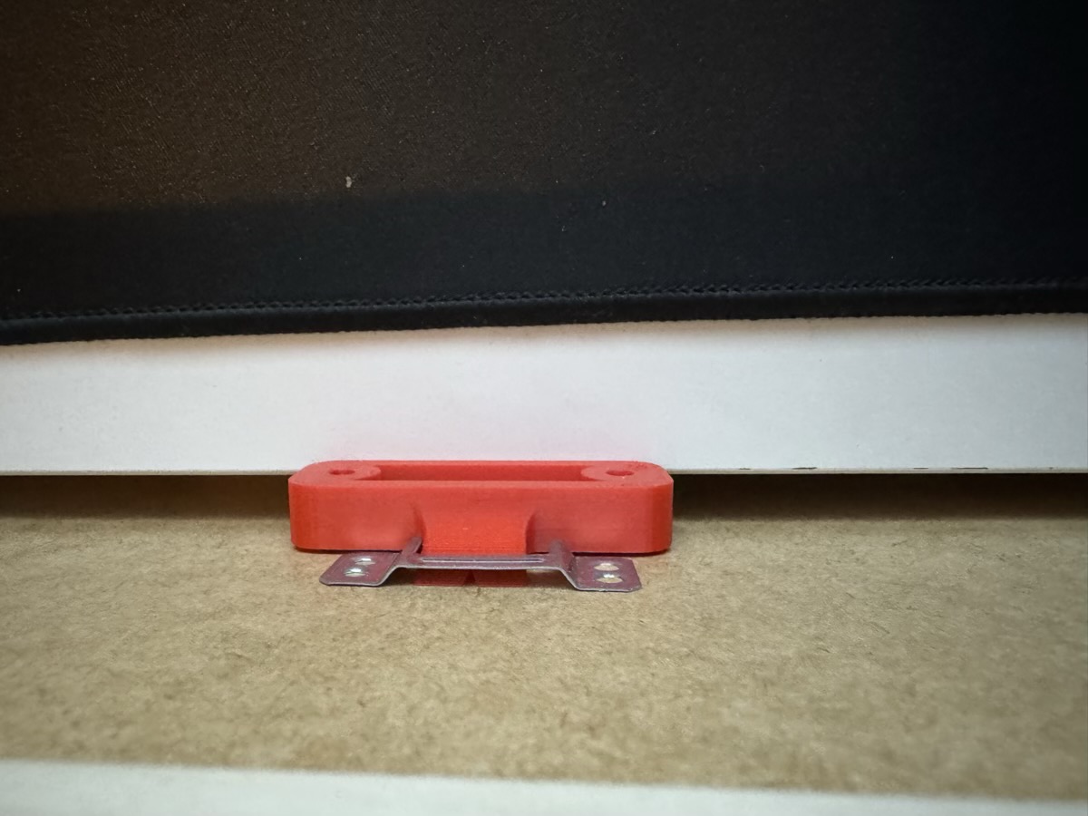 Giá treo tường Ikea Hovsta