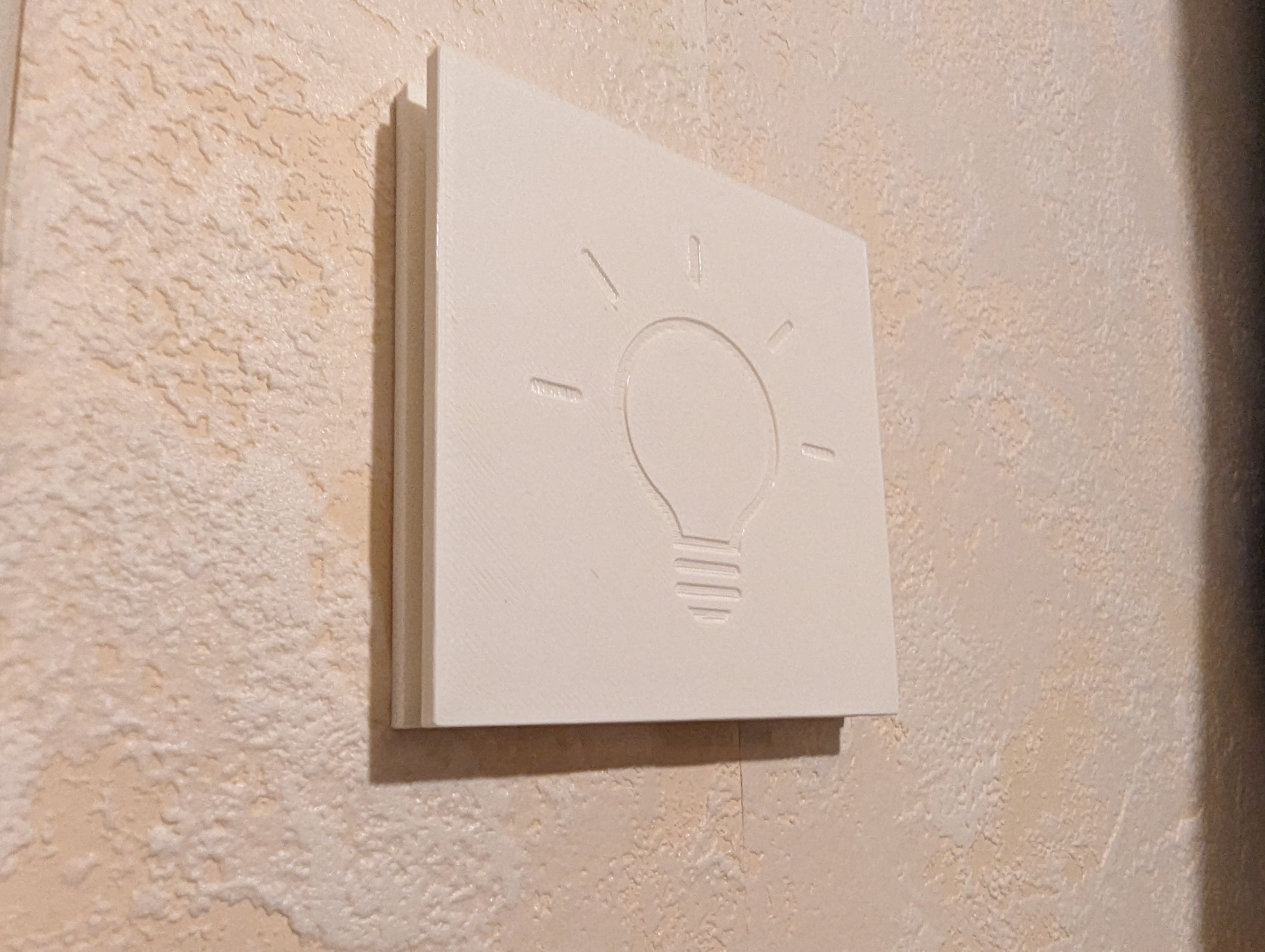 Công tắc gắn tường (tiếp điểm đẩy)