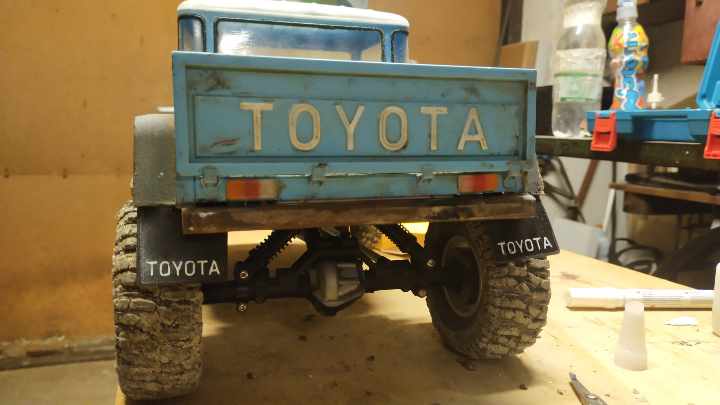 chắn bùn Toyota tỉ lệ 1/10