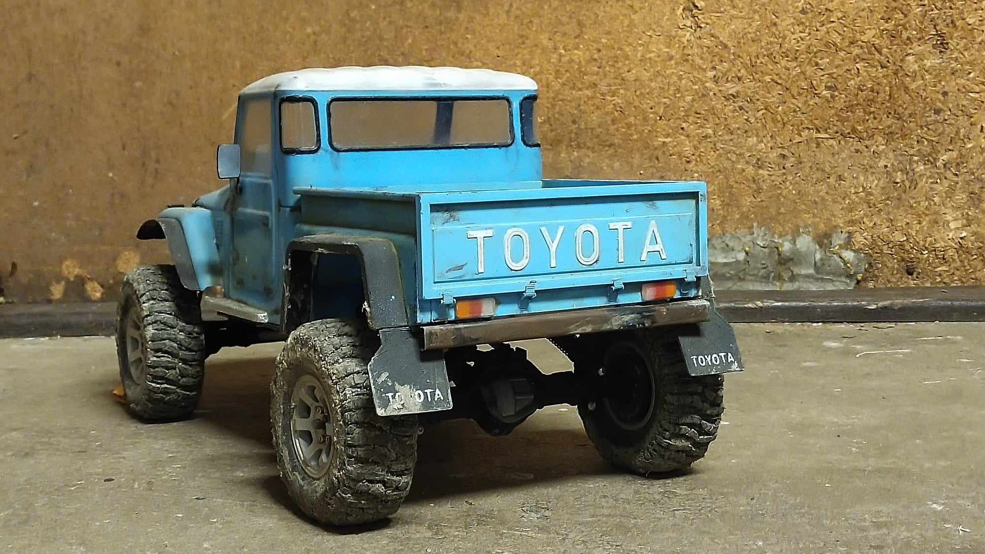 chắn bùn Toyota tỉ lệ 1/10