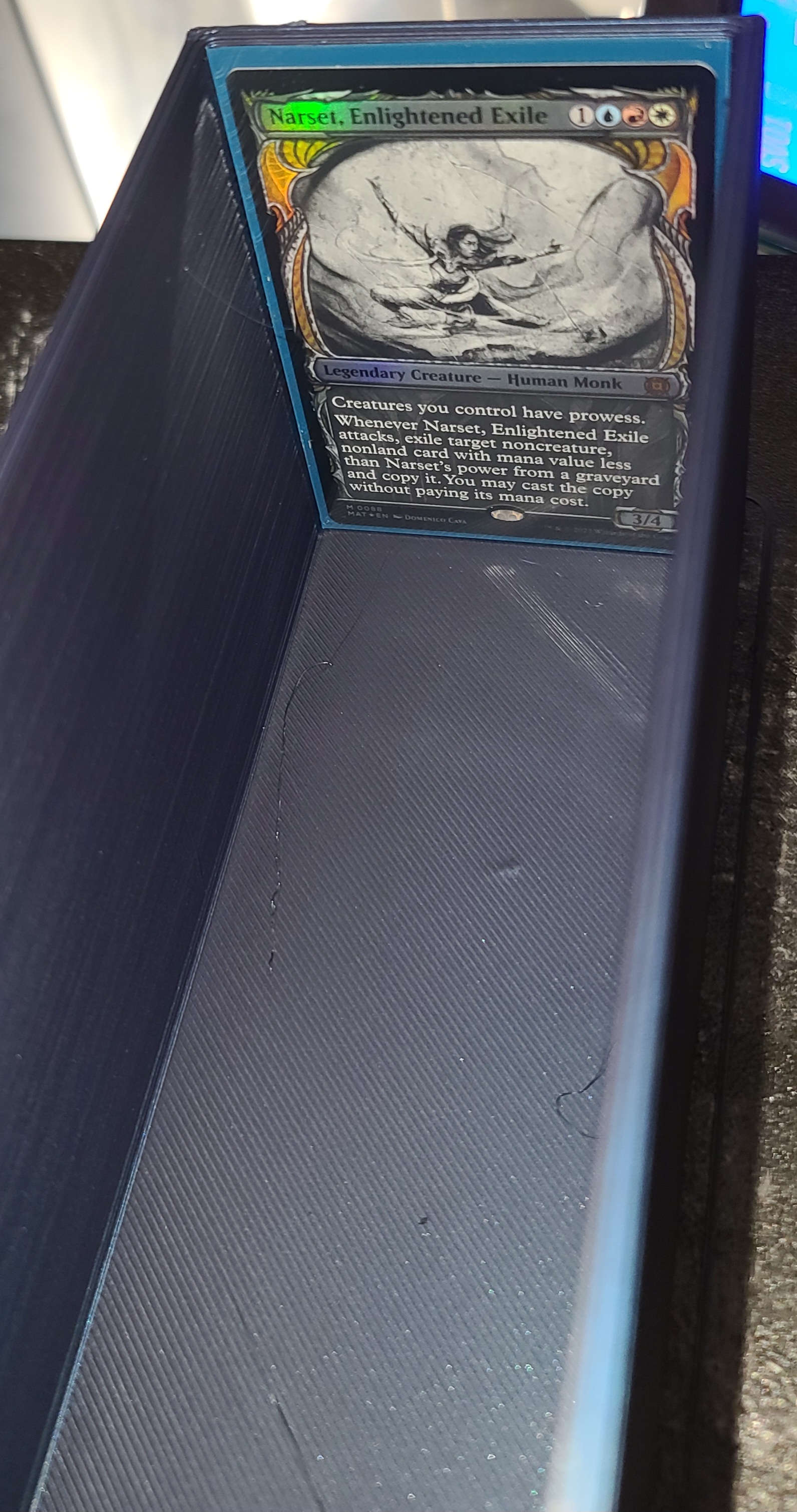 Hộp Đựng Bài (Vừa Vặn Cả Bài Đã Bọc!)