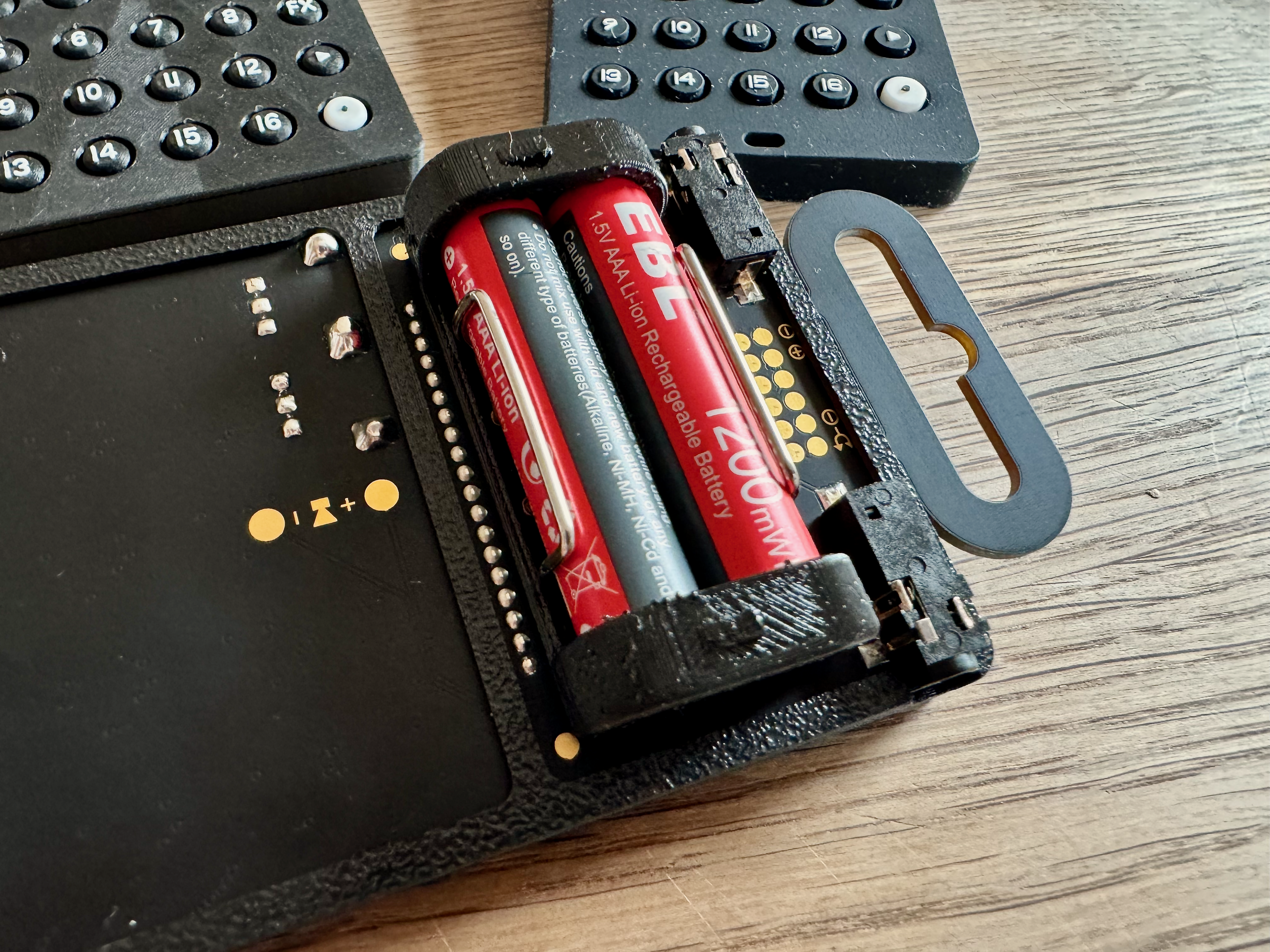 Ốp lưng Pocket Operator Mỏng (lấy cảm hứng từ ốp lưng silicon TE chính hãng)