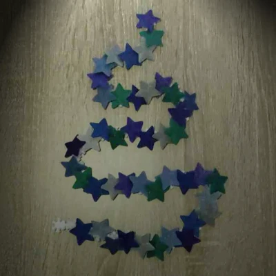 Stellar Festoon - Dây sao trang trí Giáng Sinh độc đáo