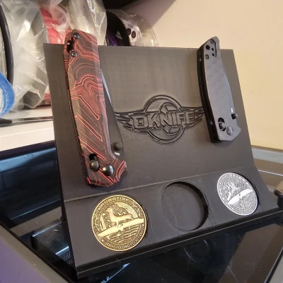 Giá đỡ trưng bày OKNIFE