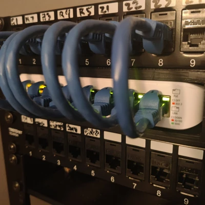 Giá đỡ rack 1U cho Unifi 8 Lite POE (USW-Lite-8-POE)