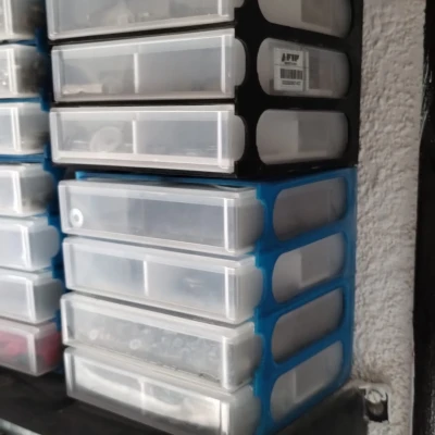 Giá đỡ treo tường cho hộp LTO