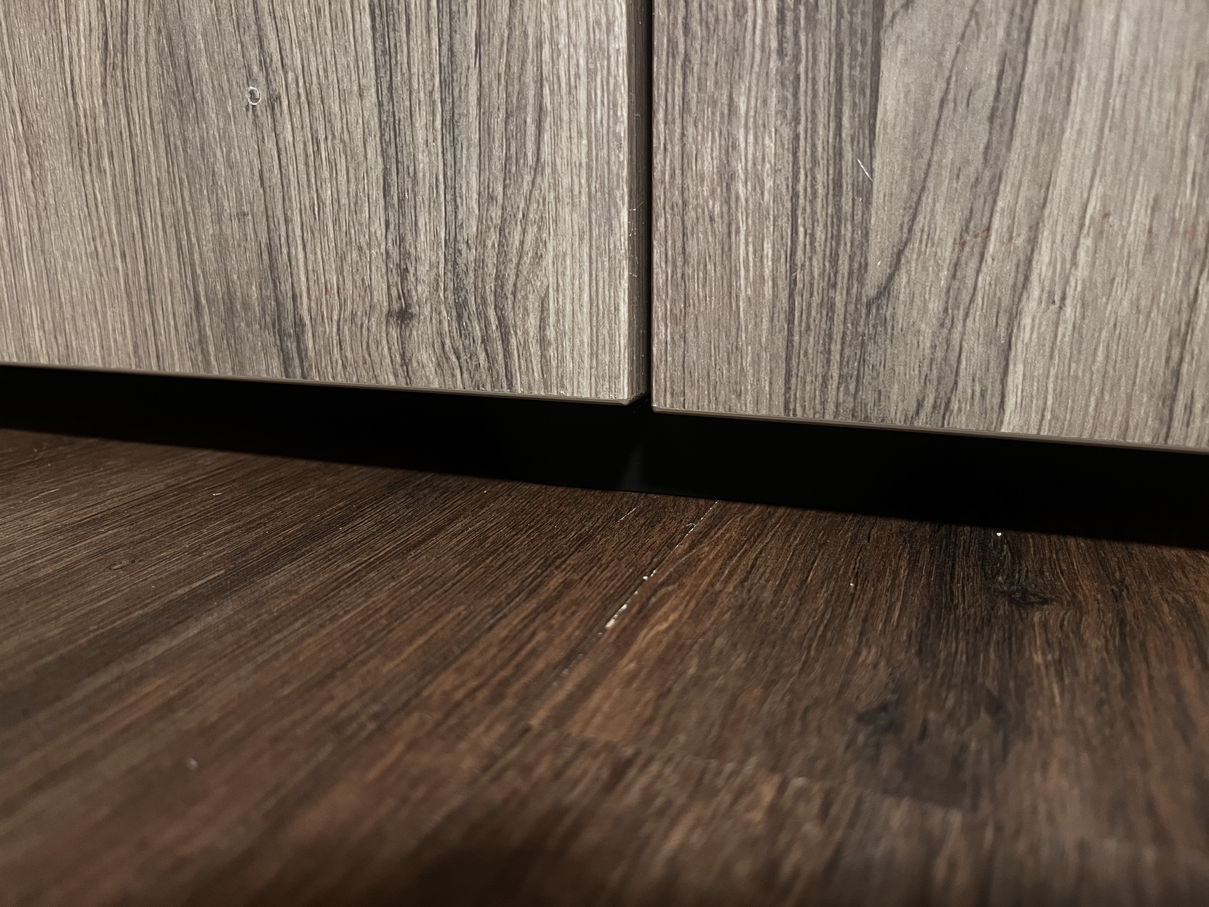 Chân Bọc Che Mặc Định Ikea Besta