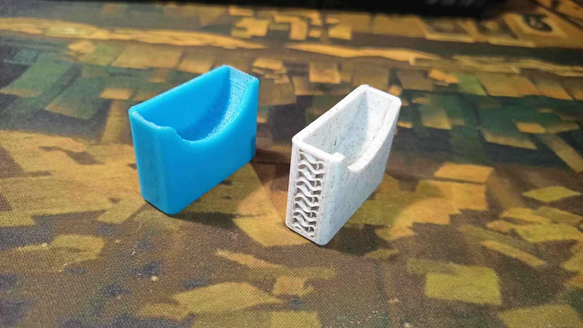 Dụng cụ khui bia bằng nhựa PLA