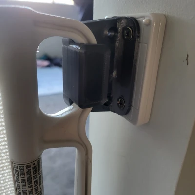 Móc gắn tường Perma Child Gate