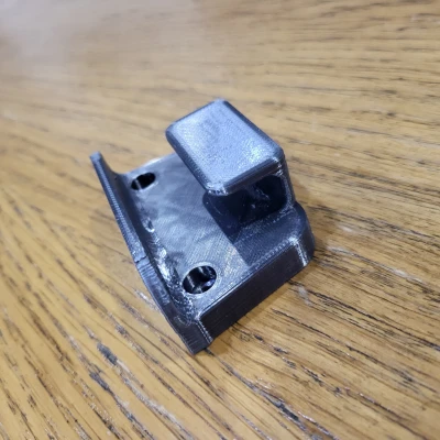 Móc gắn tường Perma Child Gate