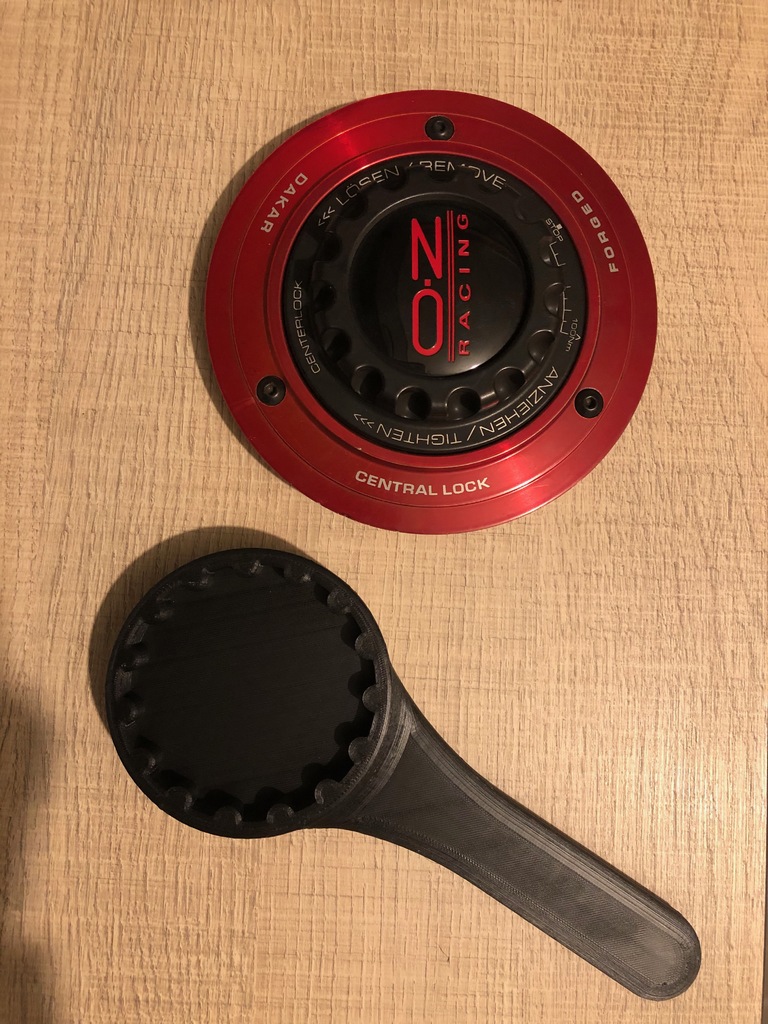 Chìa Khóa Mở Ring Centerlock OZ Racing