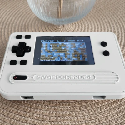 Gamedore 2064: Máy chơi game cầm tay "hàng thửa" chạy Raspberry Pi