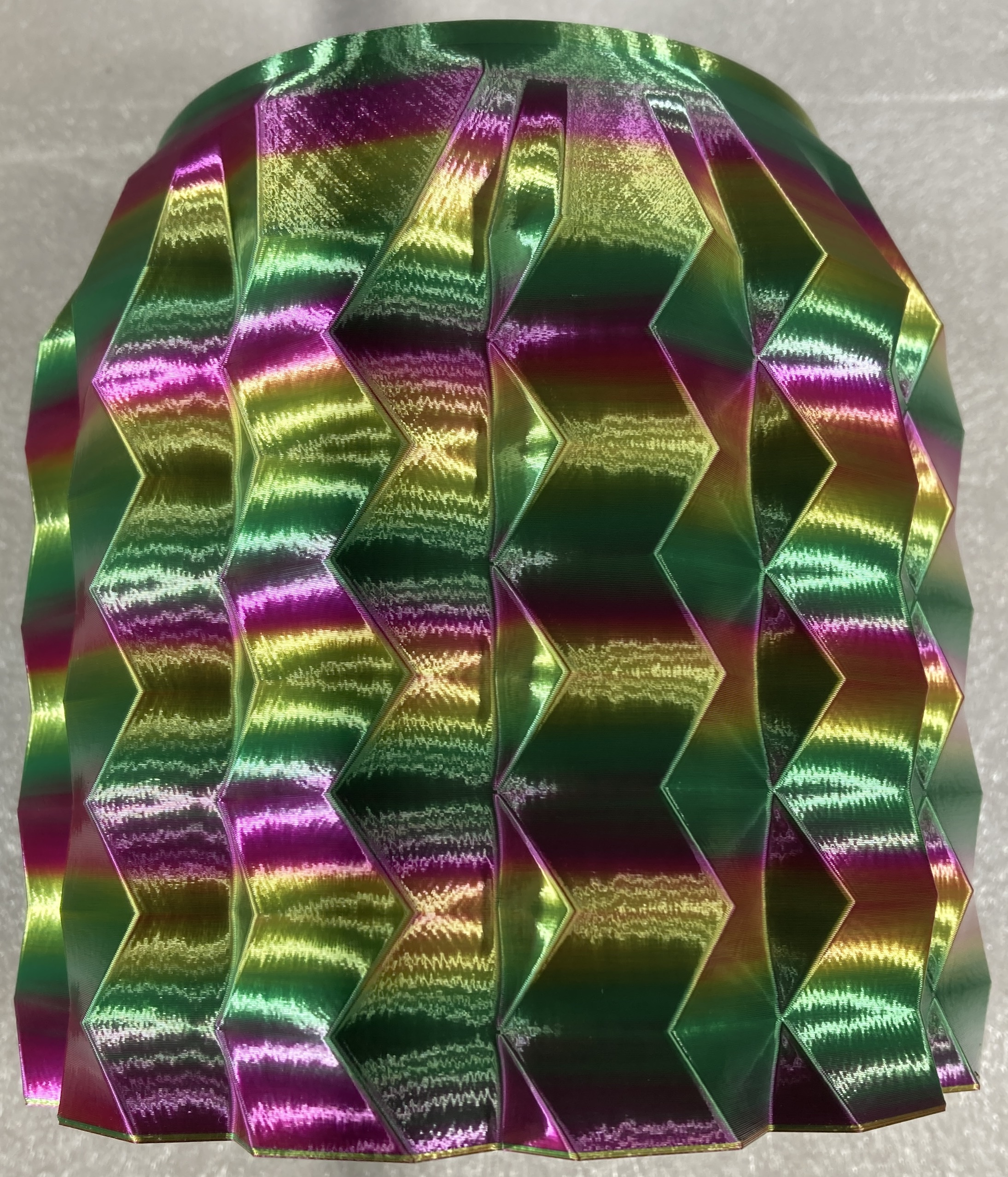 Chậu Hoa Hình Góc Cạnh