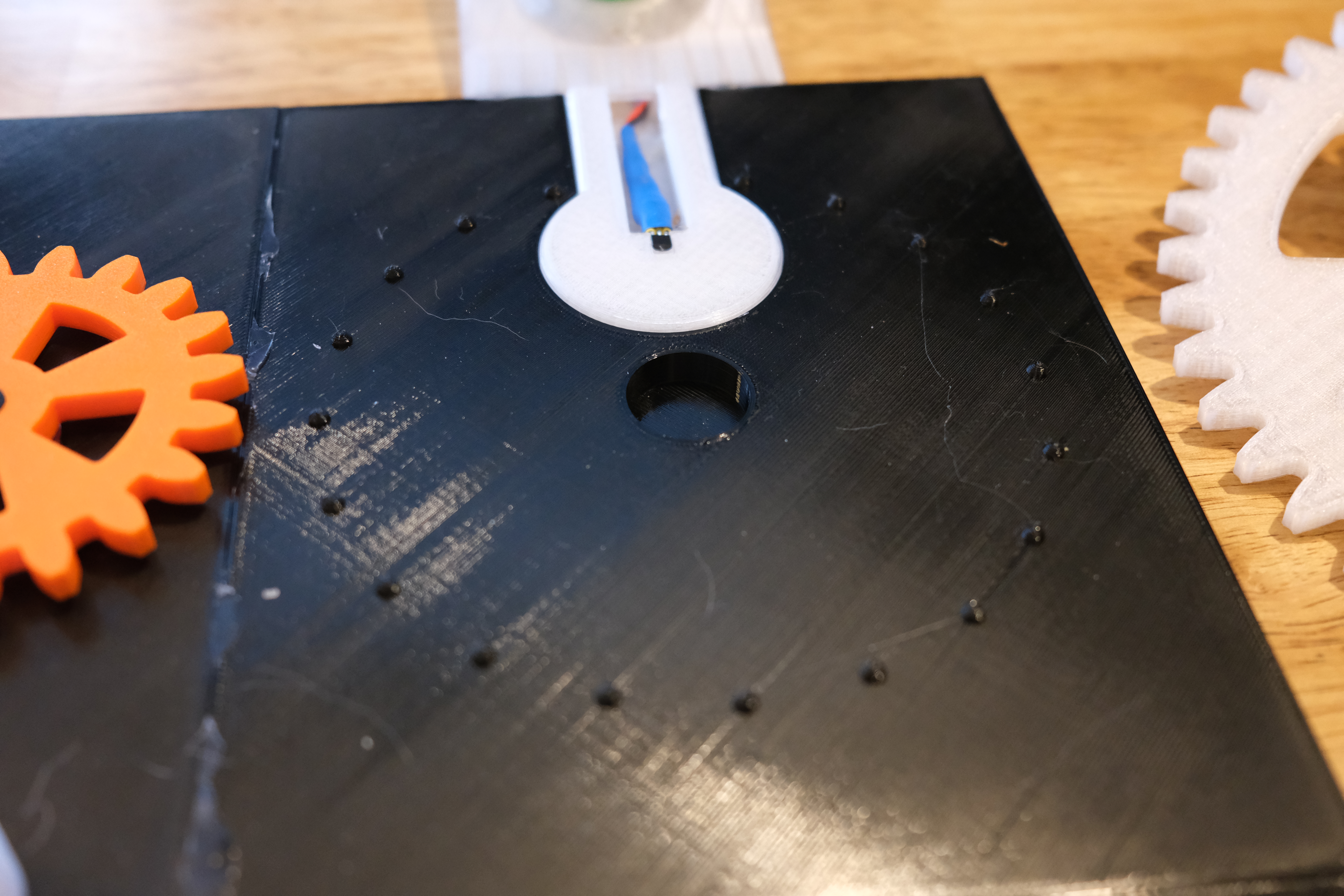 Thiết Bị Cuốn Dây Nam Châm