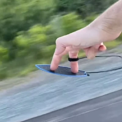 Ván Lướt Sóng Ngón Tay