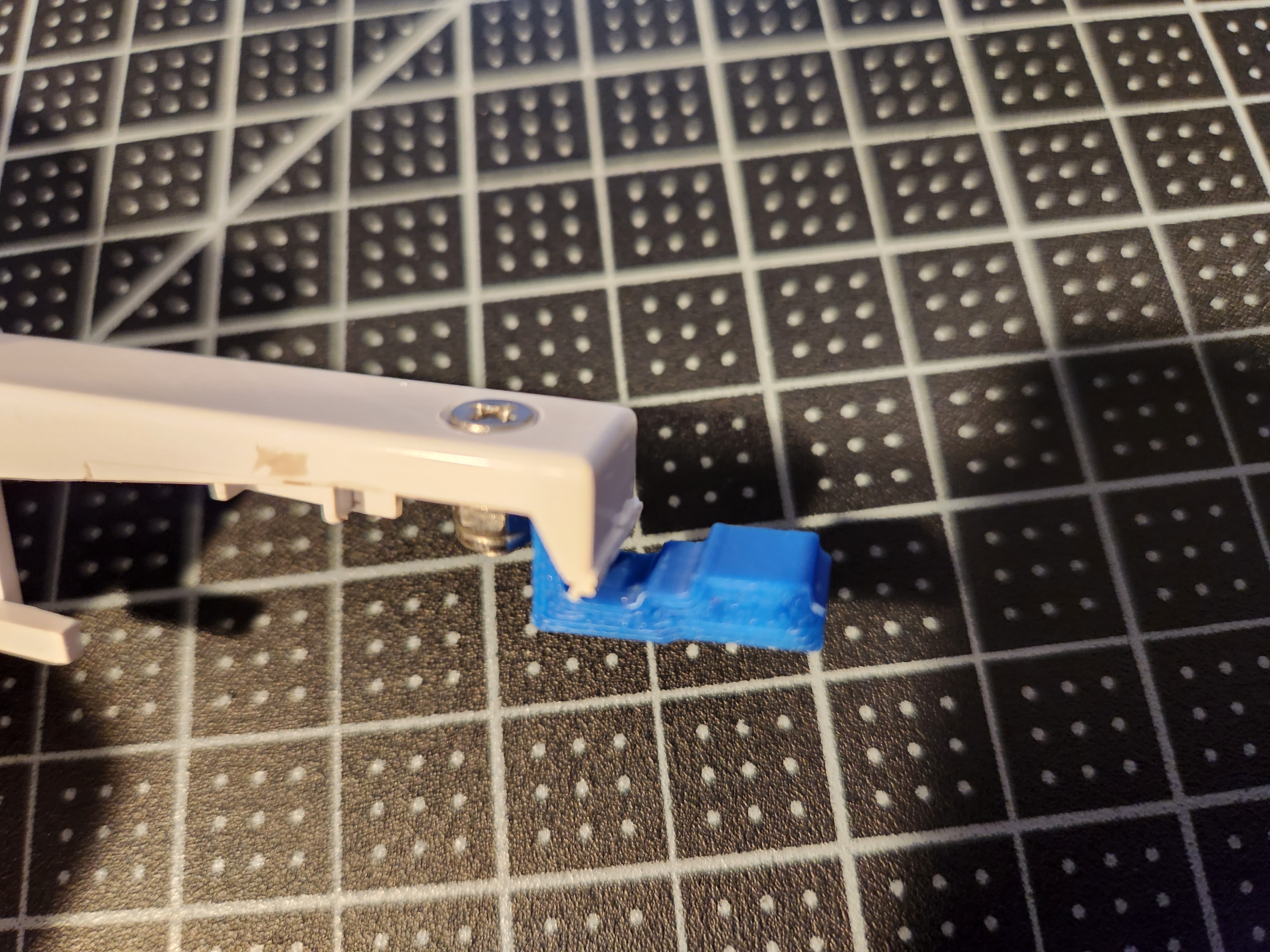 Akai MPK Mini - Bản lề sửa phím bị gãy