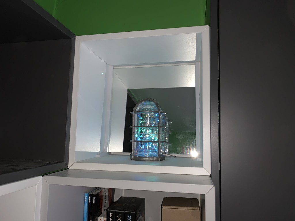 Giá đỡ gương Ikea Eket