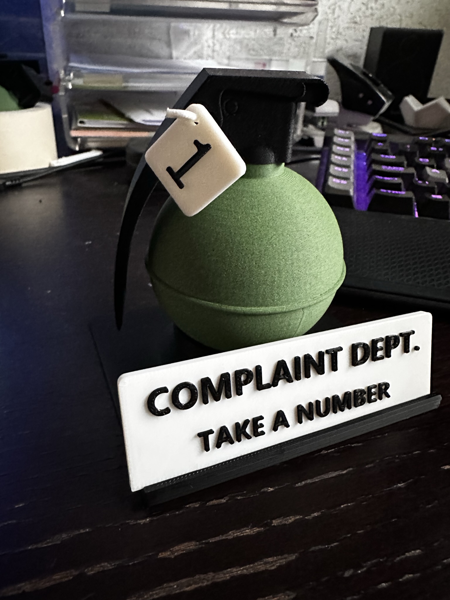 Tấm Gắn Tiếng Đức Cho Giá Đựng Lựu Đạn