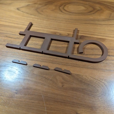 Giá Đỡ Thẻ Bài Hình Xe Trượt Tuyết