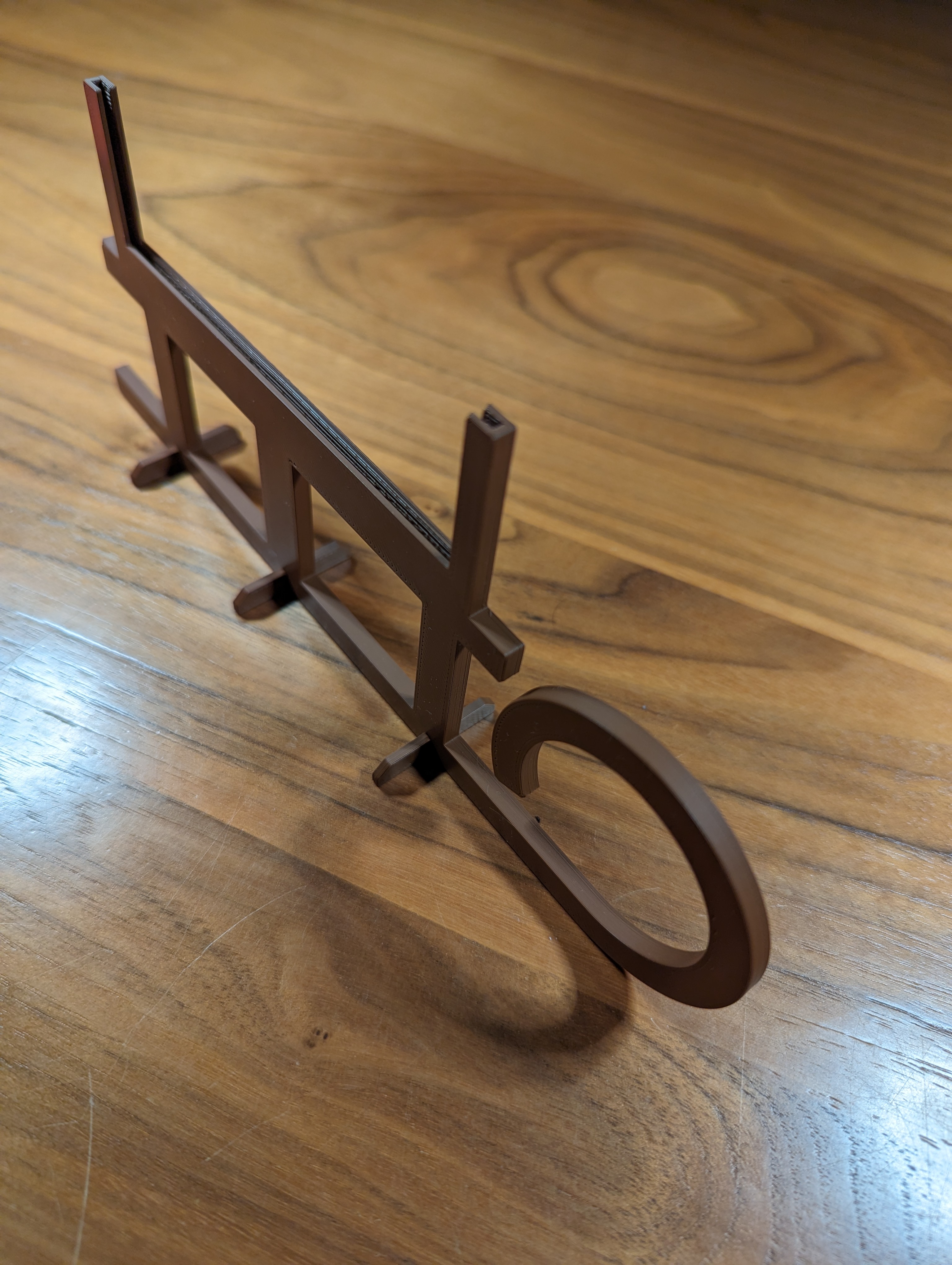 Giá Đỡ Thẻ Bài Hình Xe Trượt Tuyết