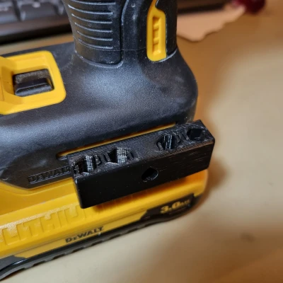 Giá Đỡ Mũi Khoan DeWalt Không Nam Châm