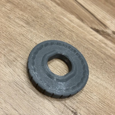 Tay nắm thay đầu lọc nước