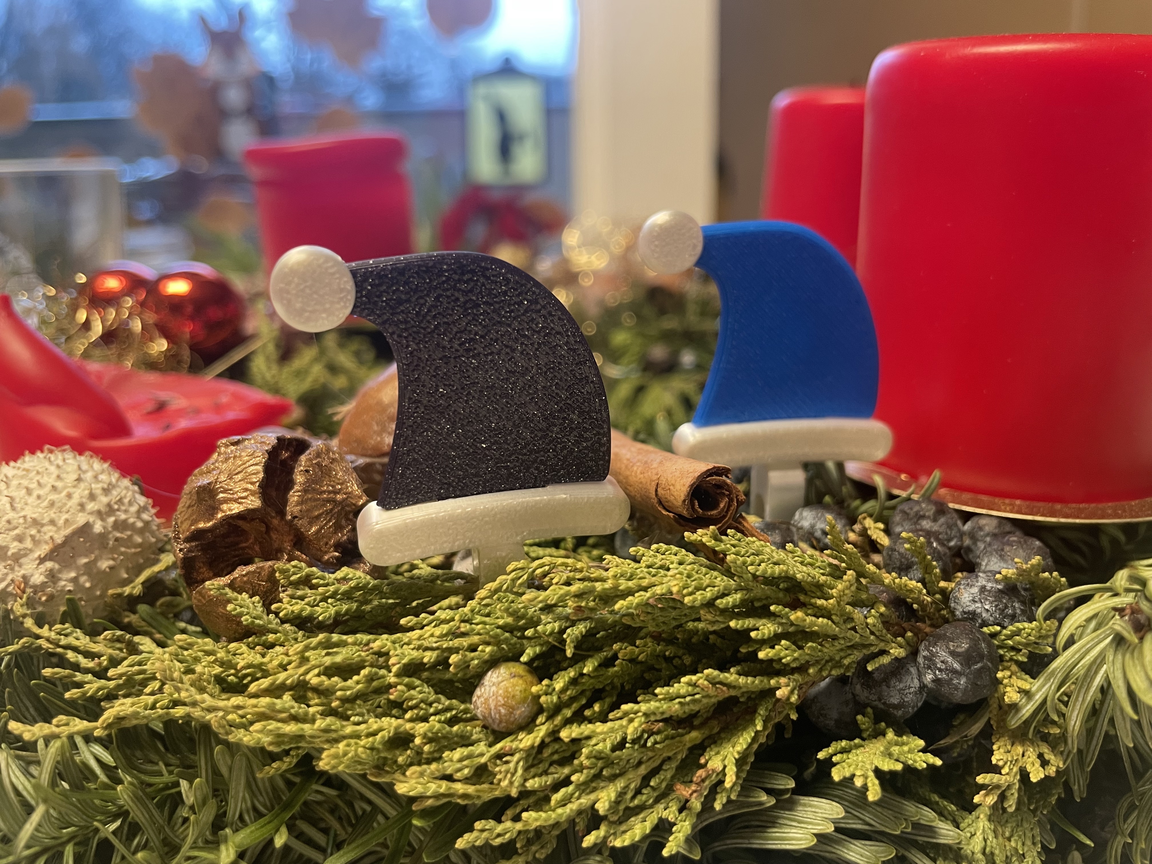 Nón Ông Già Noel gắn ly hoặc trang trí cây thông Noel