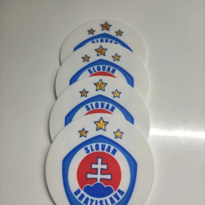 Chỗ gác chân ly ŠK Slovan Bratislava