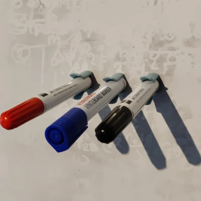 Kẹp Bút Viết Bảng Nam Châm