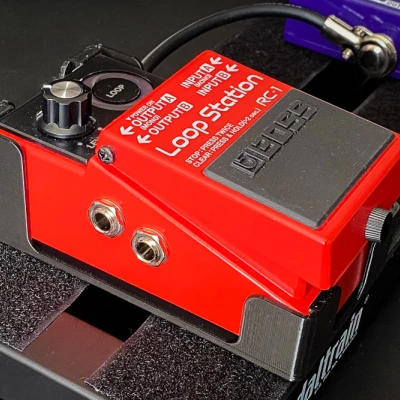 Kẹp Gắn Pedal BOSS