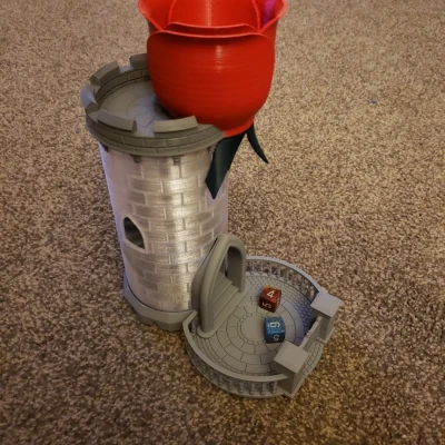 Thêm một Tháp Đổ Xúc Xắc Có Chóp Hoa Hồng