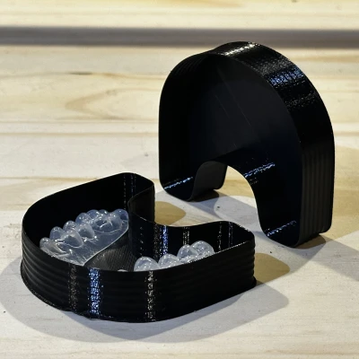 Hộp Đựng Khay Chỉnh Nha In Nhanh Chế Độ Vase