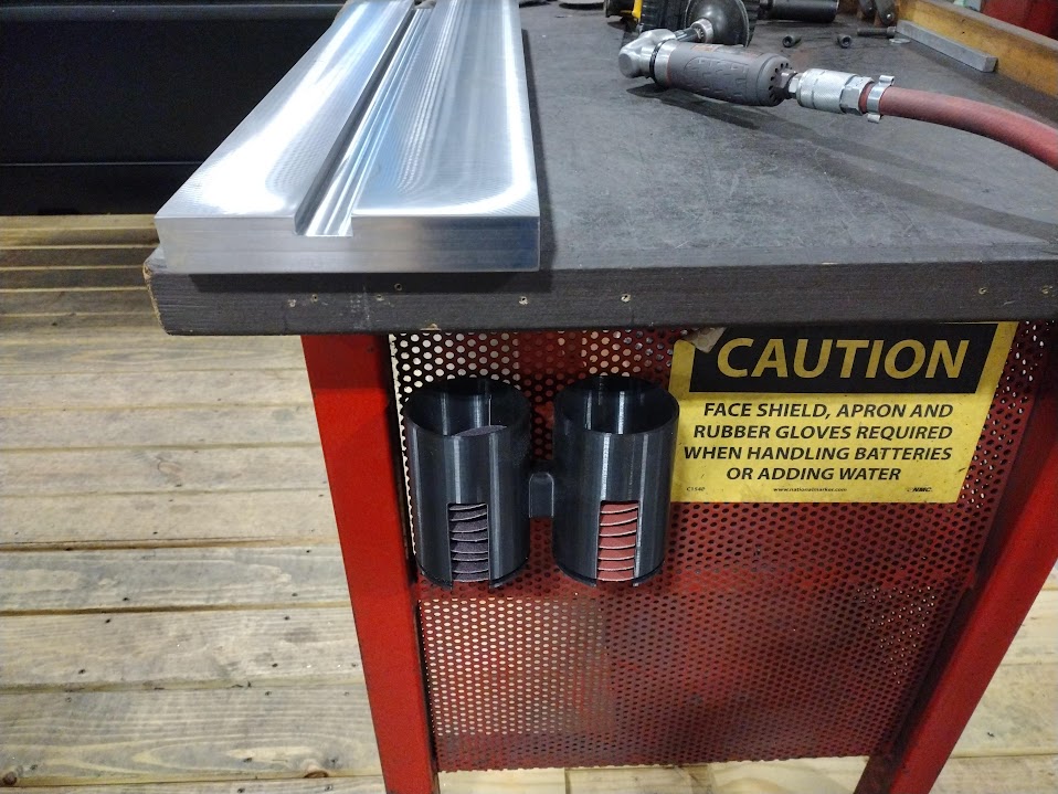 Hộp đựng đĩa chà nhám Roloc 3M 3"