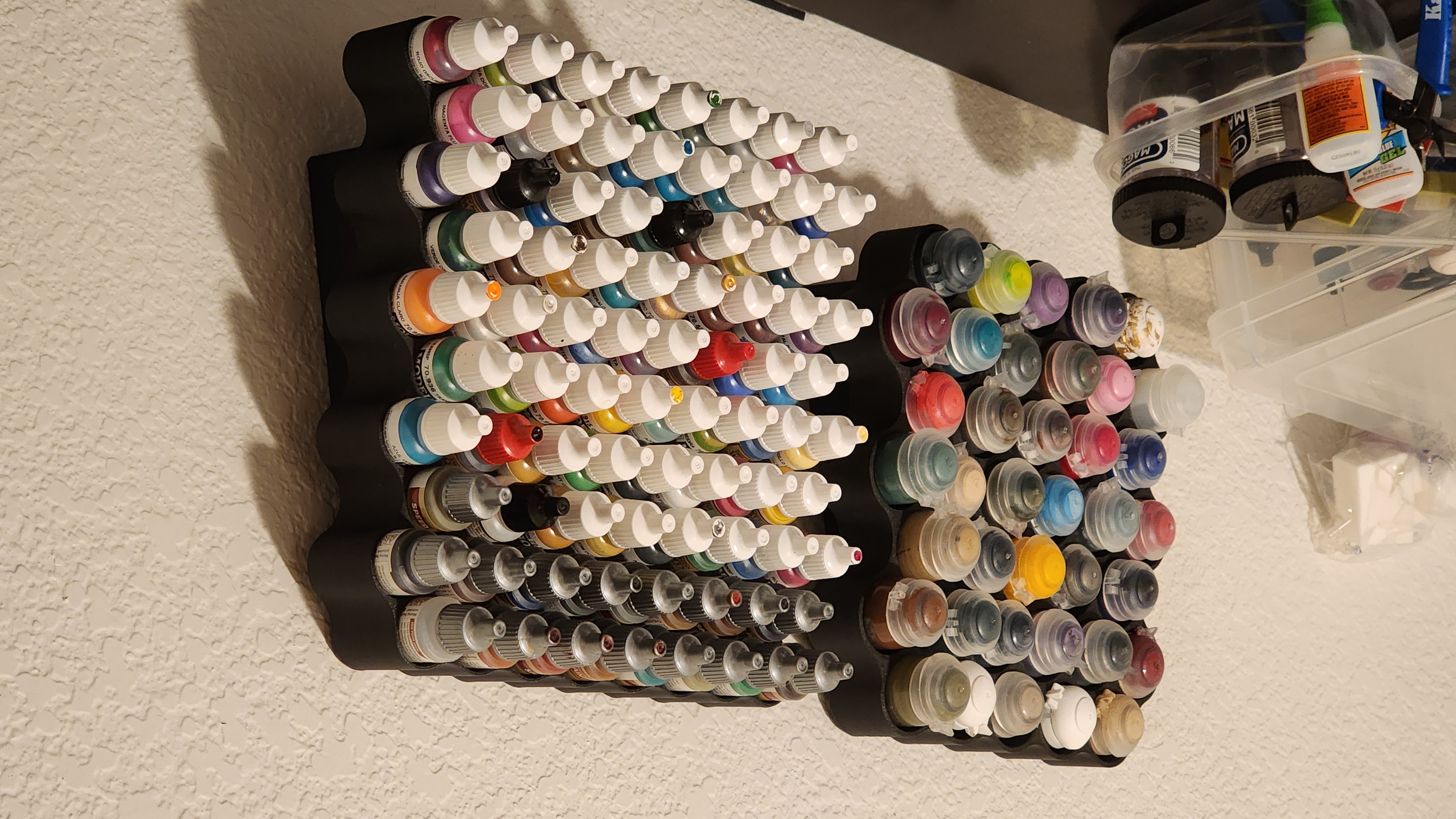 Giá đựng sơn Citadel và Vallejo gắn tường