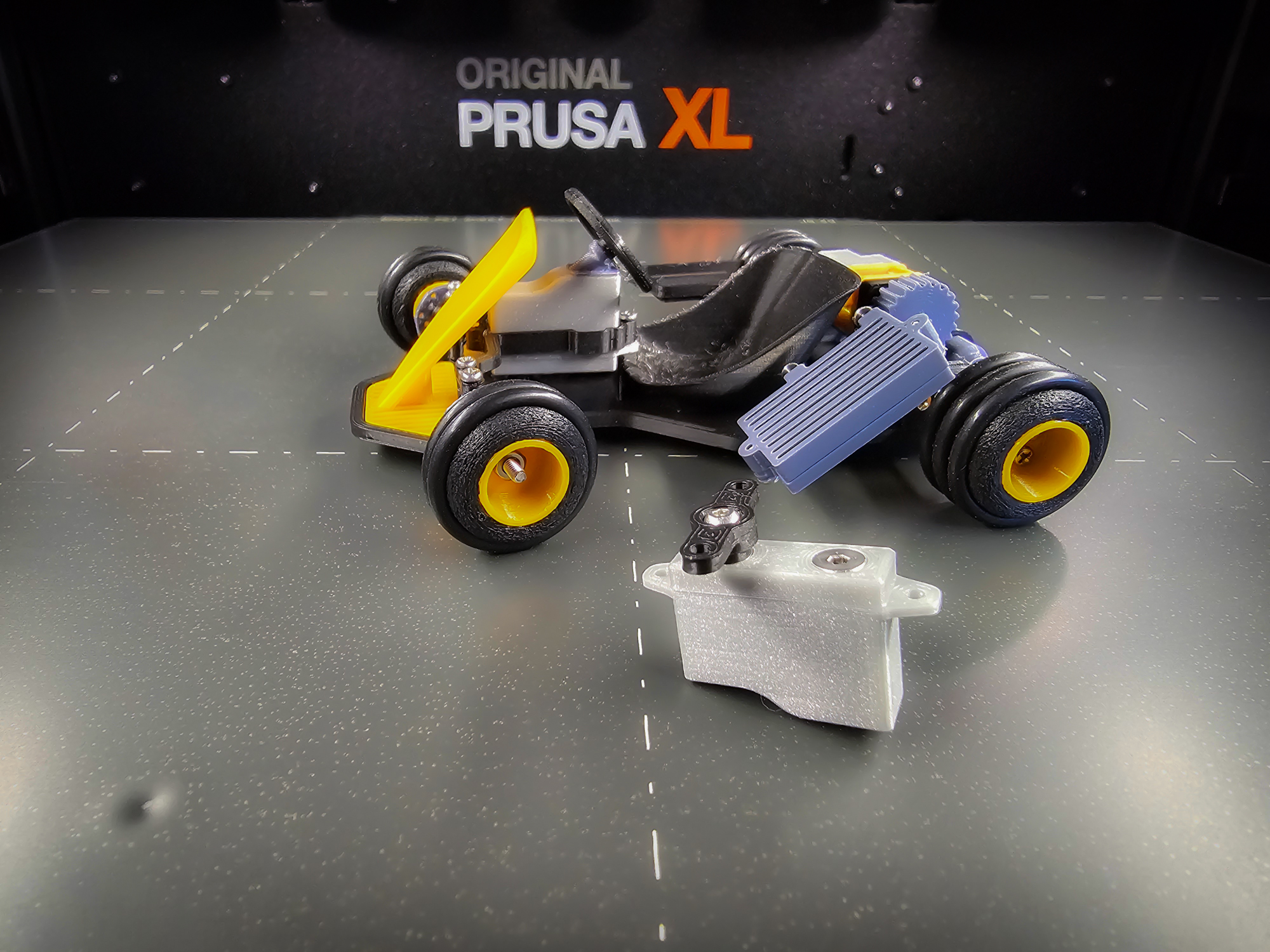 Mô Hình Tỷ Lệ Servo KST X06 V6