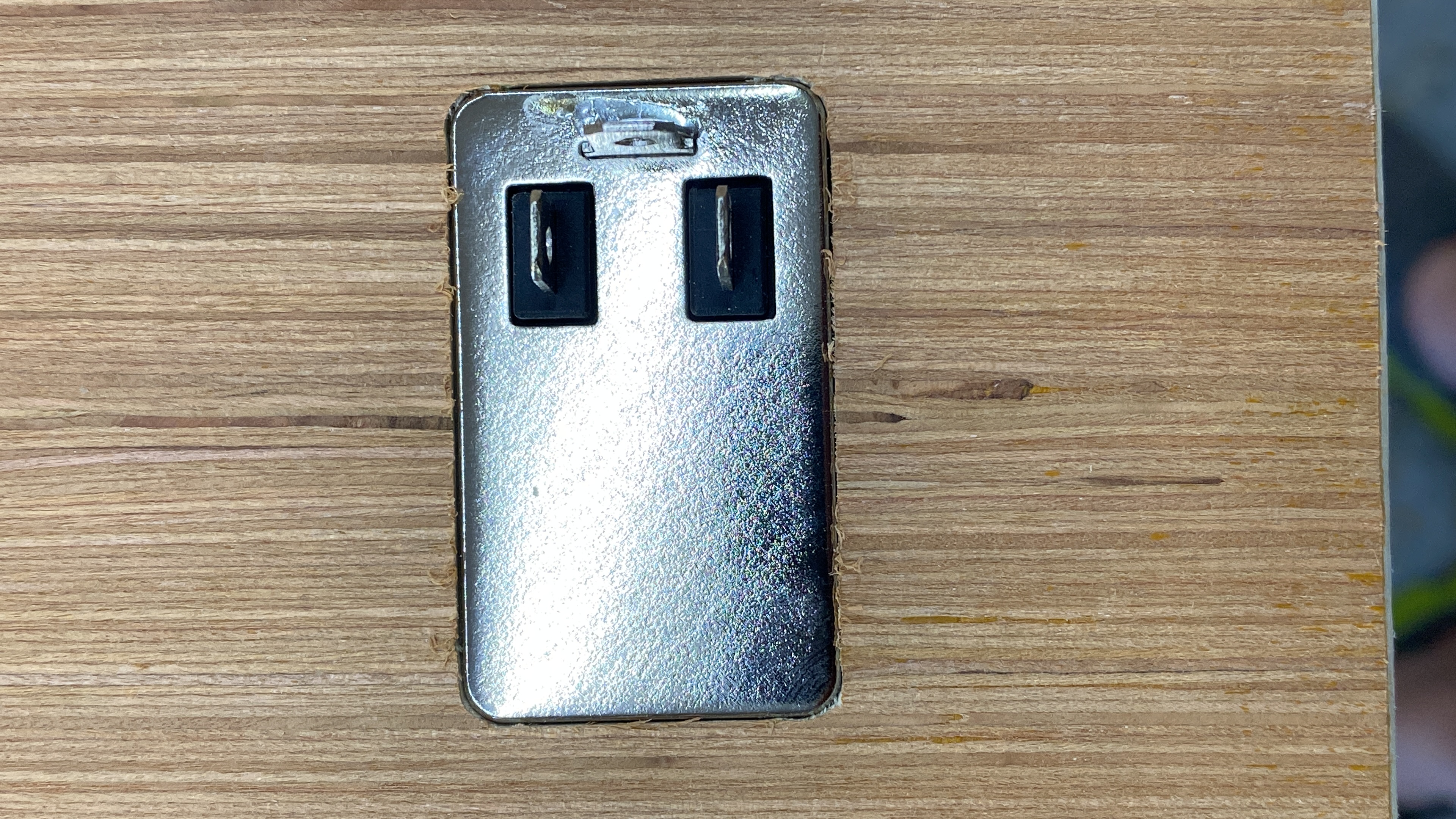 Khuôn phay cho công tắc nguồn / bộ lọc nguồn - Máy Pin ảo (VPin) 45x45mm