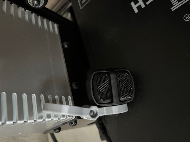 Kẹp Vô Hạn Cho Bộ Điều Khiển AXS POD