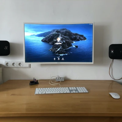 Đế Treo Tường VESA 75 và 100mm