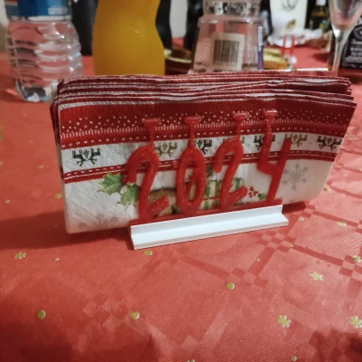 Hộp Đựng Giấy Ăn 2024