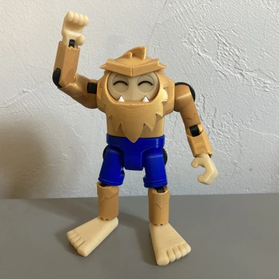 Crisp Cryptids - Sasquatch (Mô hình người tuyết khớp nối)