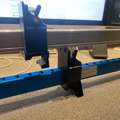 Chân Kẹp Kiểu Rockler Sure-Foot Cho Kẹp Thanh Nhôm Harbor Freight