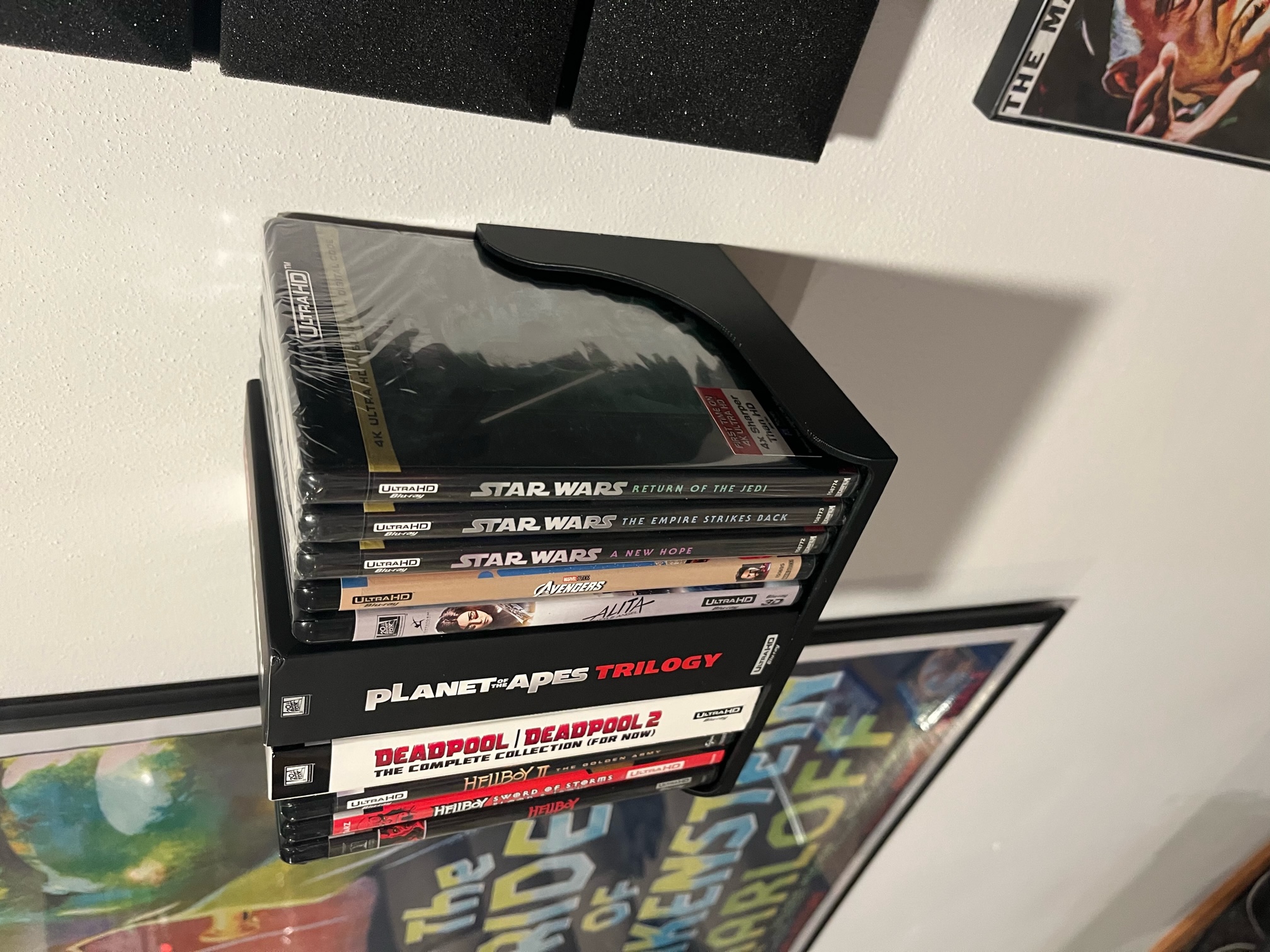 Kệ Treo Tường Để Đĩa Blu-ray / DVD