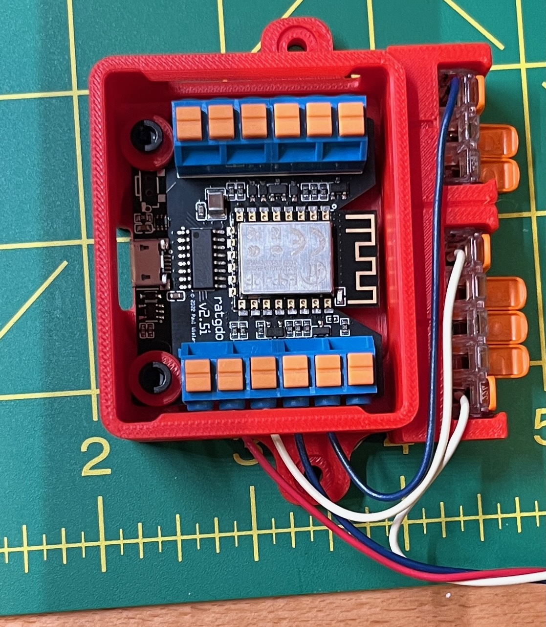 Vỏ Hộp Ratgdo 2.5i Có Wago 221 Lever-Nuts