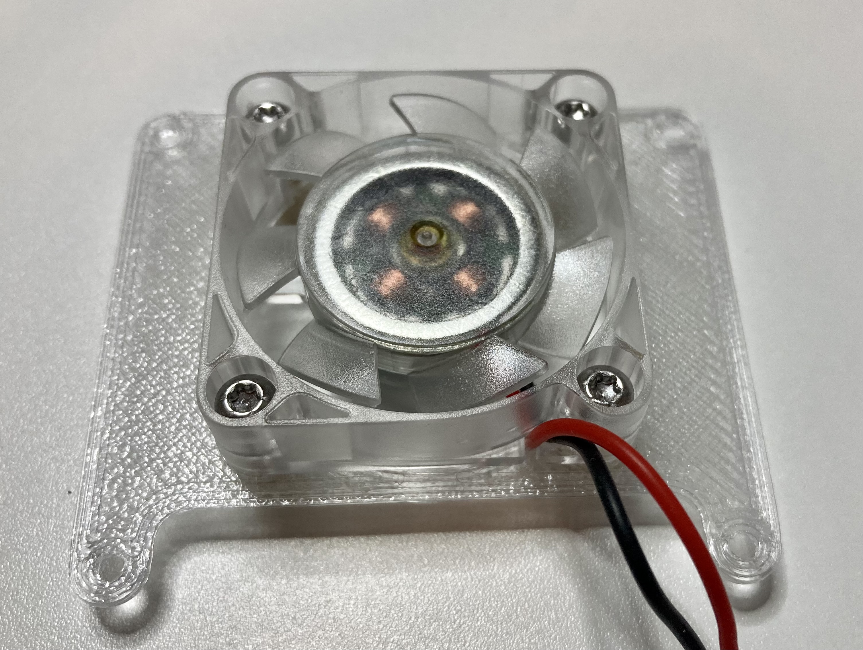 KHUNG GẮN QUẠT 4040 CHO RASPBERRY PI 4B