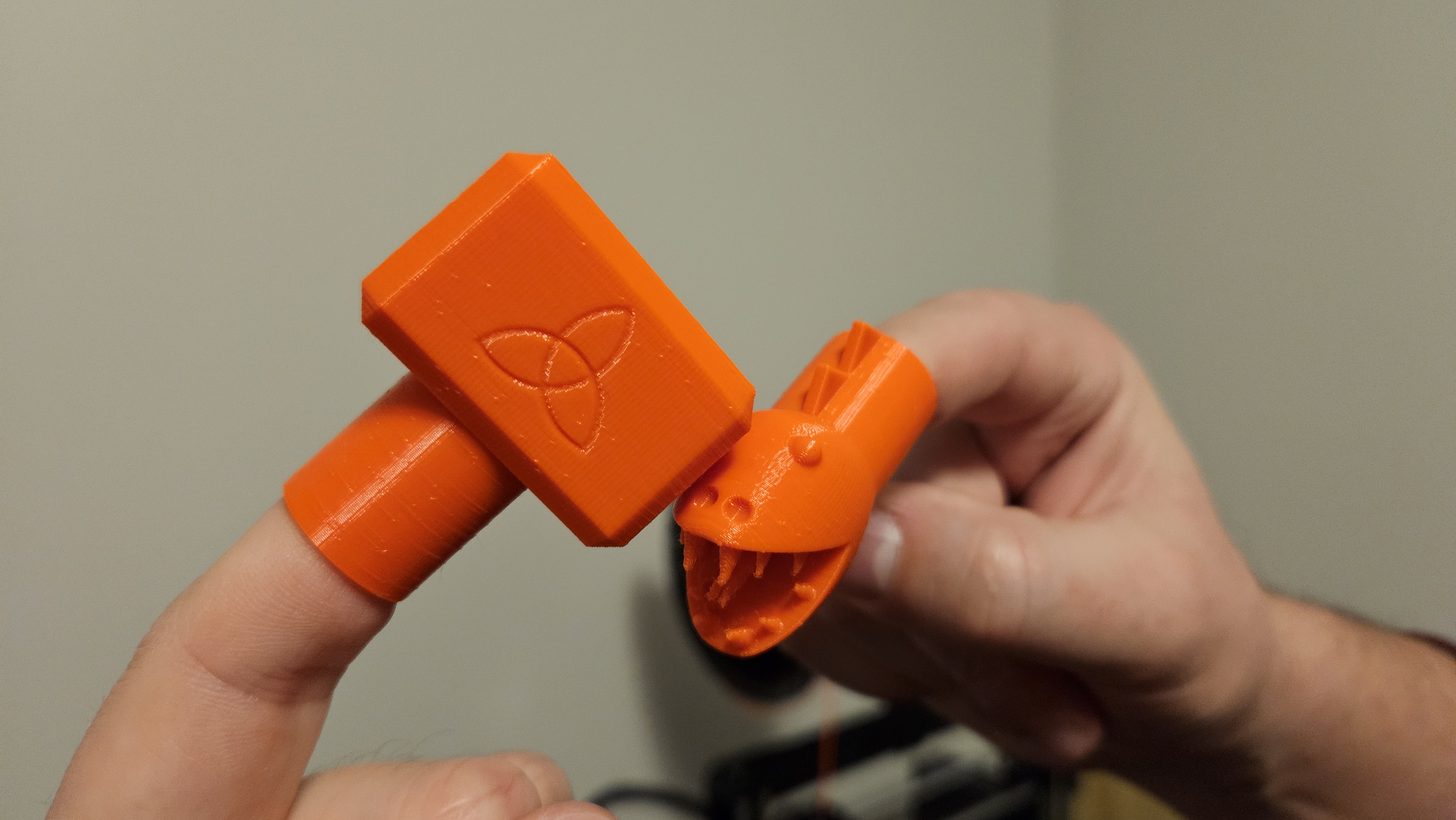 Ngón Tay - Mjolnir & Jormungandr