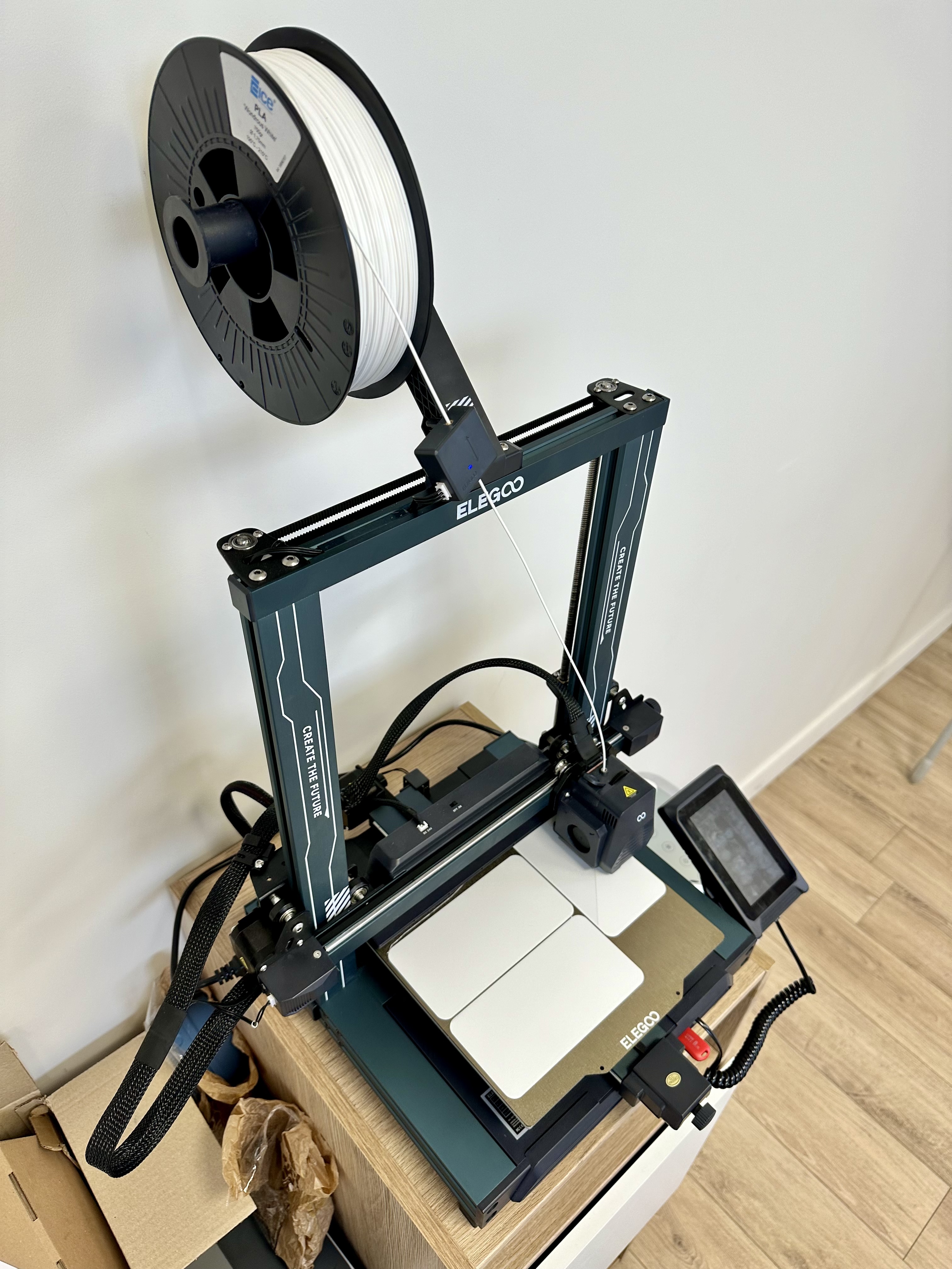 Biển báo Vui lòng không chạm vào