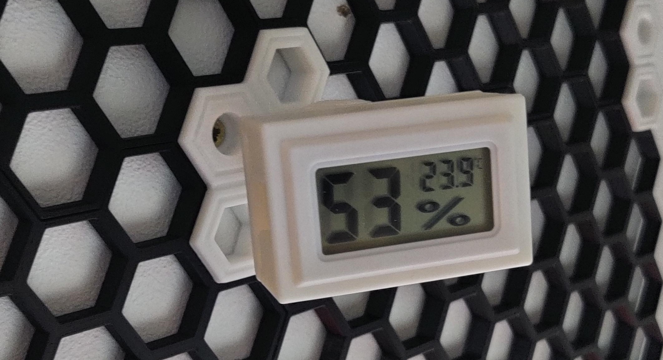 Đế Gắn Cảm Biến Nhiệt Độ Độ Ẩm Có Khớp Bi Cho Tường Lưu Trữ Honeycomb