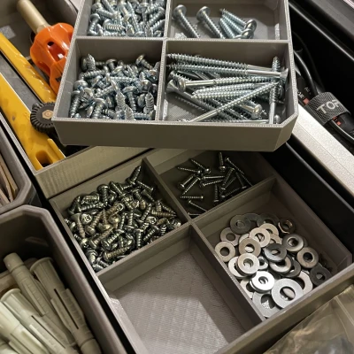 Khay Đựng Linh Kiện Nhỏ Husky 22 Inch