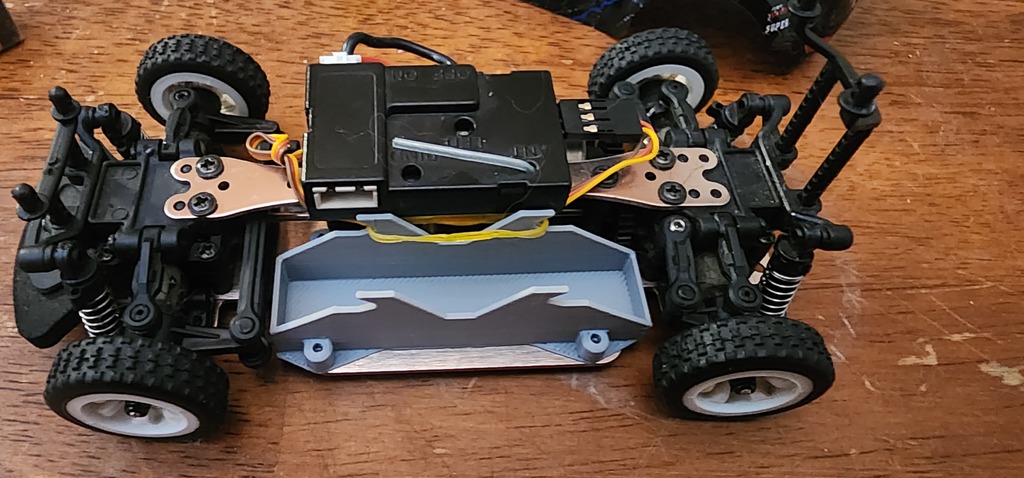 Đế Pin Lớn Hơn Cho WL Toys 989