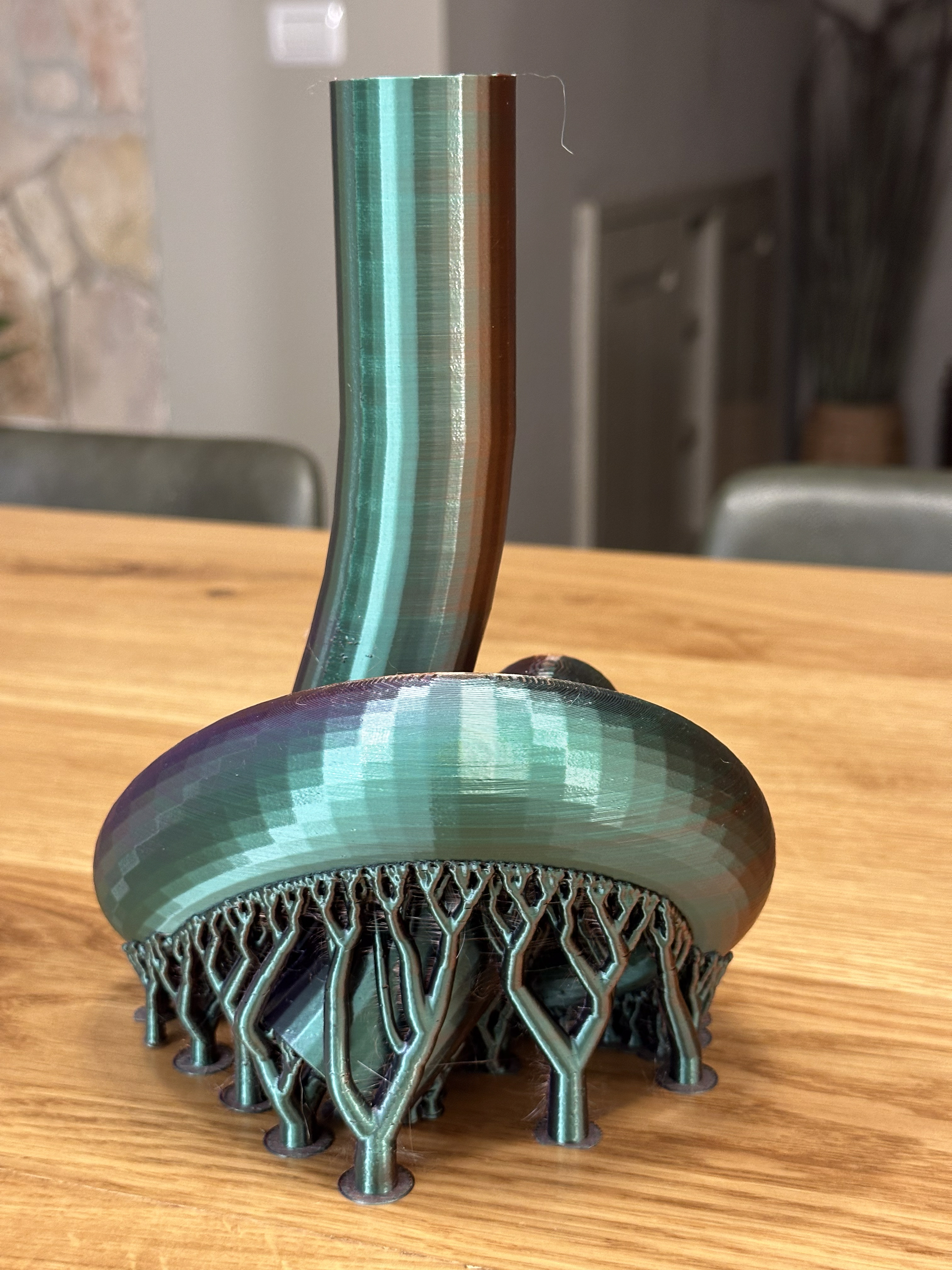 Chậu Hoa Hình Nút Thắt